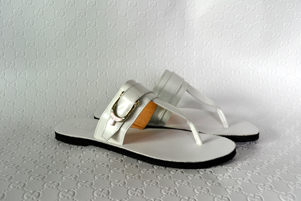 2017 Guci slippers woman 35-42-319